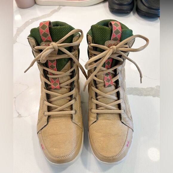 Ryka Aurora Sneaker Boots - Picture 3 of 11